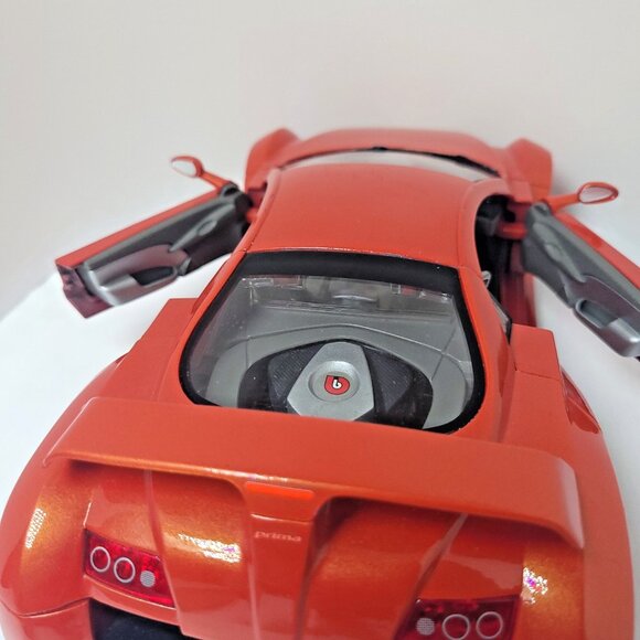 Burago Prima Giugiaro Design - 1:18 Die-Cast Stunning Craftsmanship Orange - Picture 6 of 16